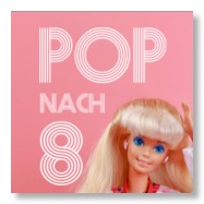 Pop-nach-8-Logo und Puppe